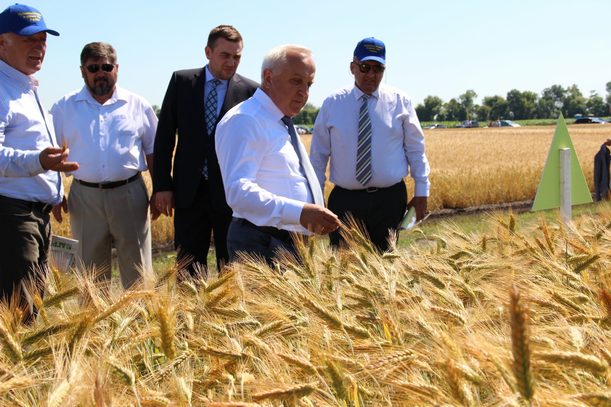   ���������� ������ ���������, ��� ����������� ����� ������� ��������� �������, � ������� �������