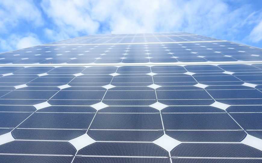 Компанія Kness Group відкрила найбільший в Україні завод з виробництва сонячних панелей