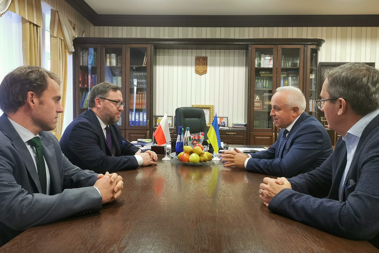 Президент НААН Ярослав Гадзало зустрівся з послом Польщі в Україні Бартошем Ціхоцькі