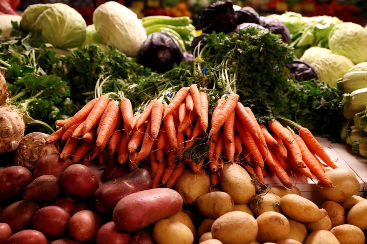 Поточний огляд цін на традиційні овочі «борщового набору» українців 